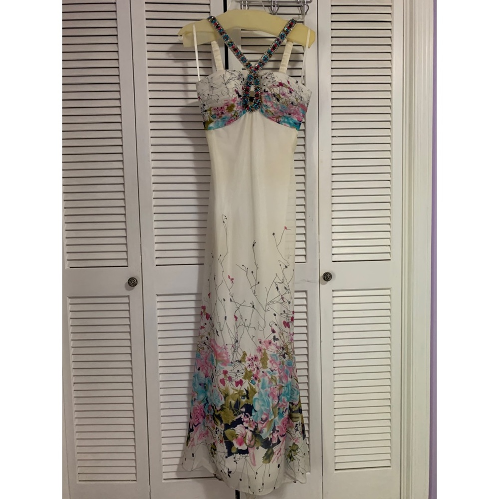 Sleeveless Ruched bodice Dress with jeweled straps
